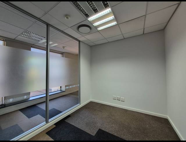 177M² OFFICE TO LET IN ILLOVO